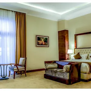 4* Hotel Sapphire